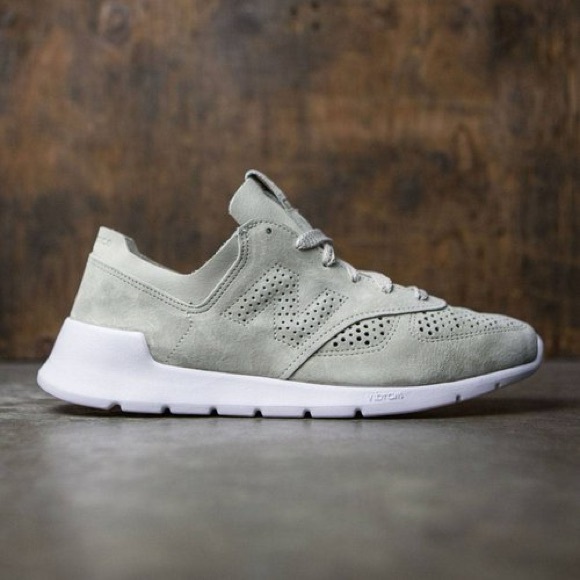 New Balance | Shoes | New Balance 978 Green Suede Sneakers  display picture 3
